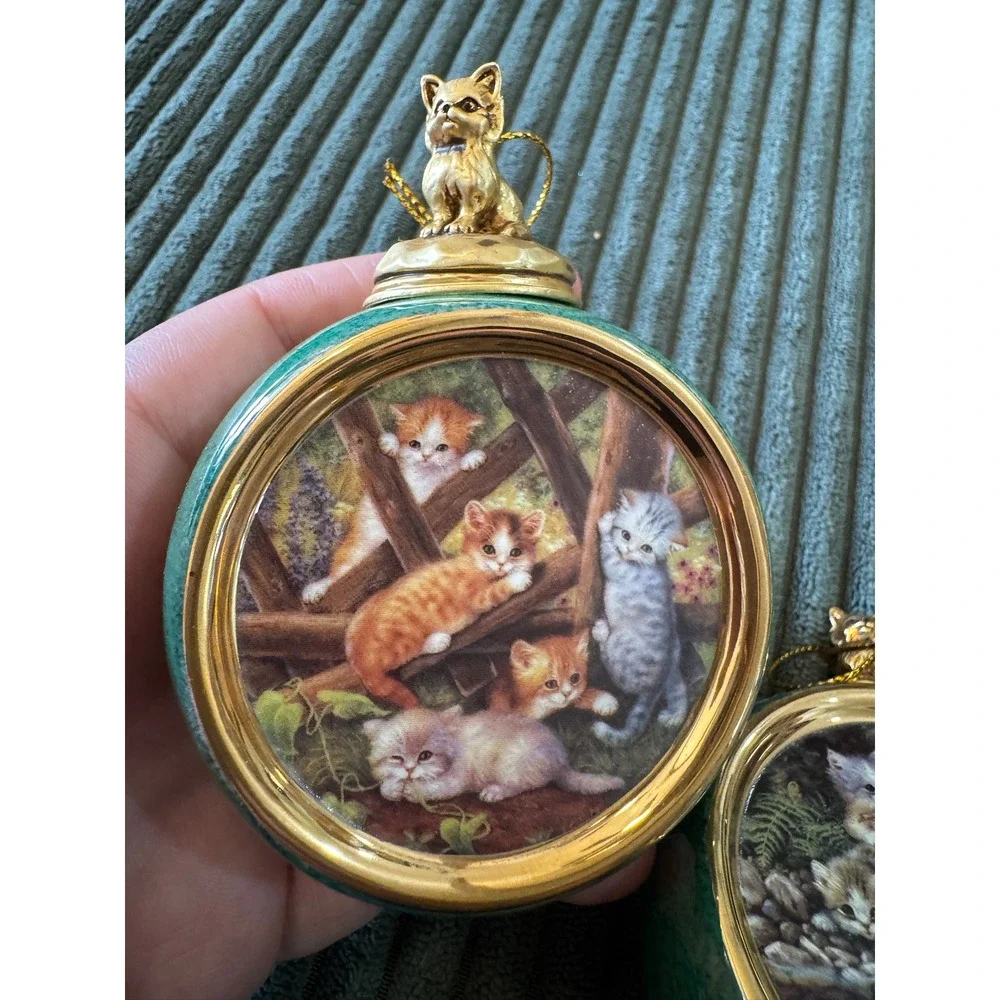 Bradford Editions pair delightful